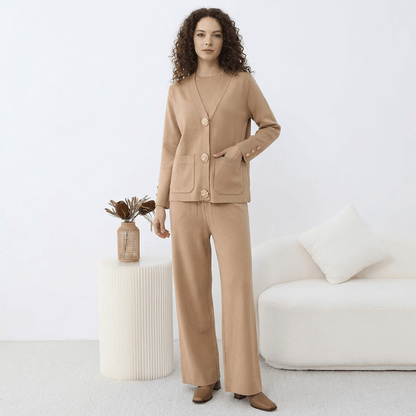 Ensemble HÉRITAGE | Cardigan Maille à Boutons Dorés & Pantalon Large