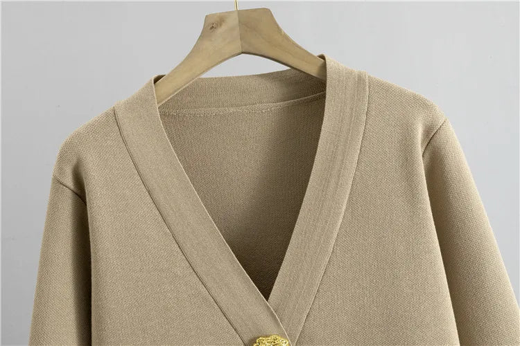 Ensemble HÉRITAGE | Cardigan Maille à Boutons Dorés & Pantalon Large
